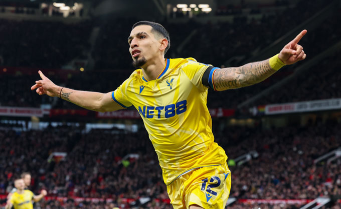 Munoz là wing-back ấn tượng nhất tại Premier League mùa này