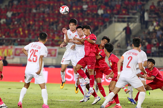 ĐT Việt Nam sẽ bắt đầu hội quân vào hôm nay 11/3 để chuẩn bị cho vòng loại Asian Cup 2027 - Ảnh: Đức Cường