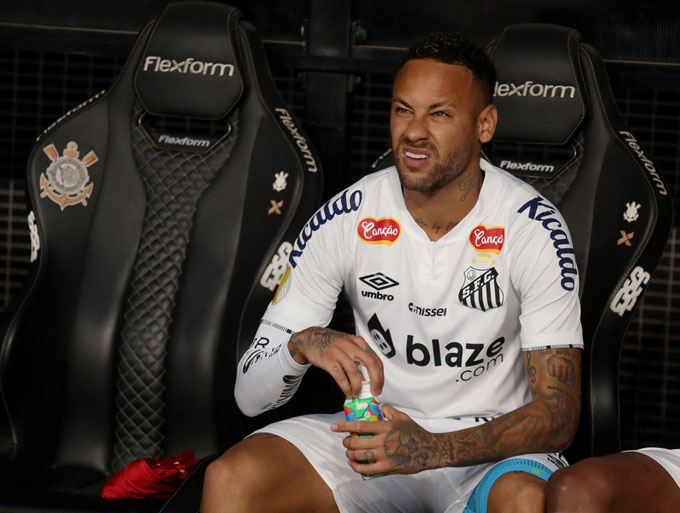 Neymar vắng mặt trong trận đấu vừa qua gặp Corinthians của Santos