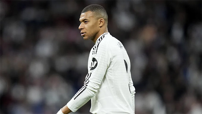 Mbappe phải chờ "đèn xanh" của đội ngũ y tế Real mới được ra sân trước Atletico