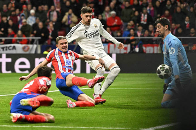 Gallagher ghi bàn nhưng Atletico vẫn thua Real Madrid