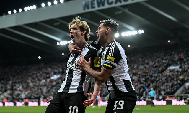 Newcastle đã giành vé dự trận chung kết cúp Liên đoàn Anh 