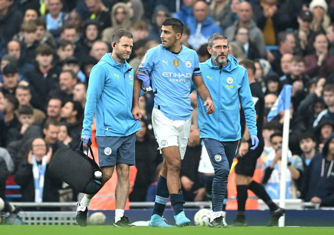 Việc Man City mất Rodri không hẳn là nguyên nhân chính khiến đội bóng lao dốc