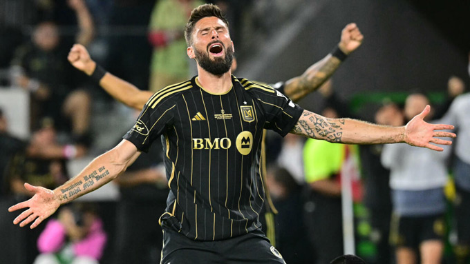 MLS đang trở thành cơn ác mộng của Giroud