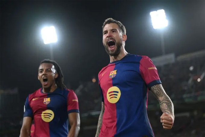 Inigo Martinez buộc phải rút lui khỏi ĐT Tây Ban Nha