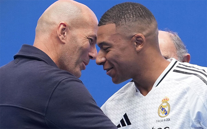 Mbappe giữ mối quan hệ thân thiết với Zizou