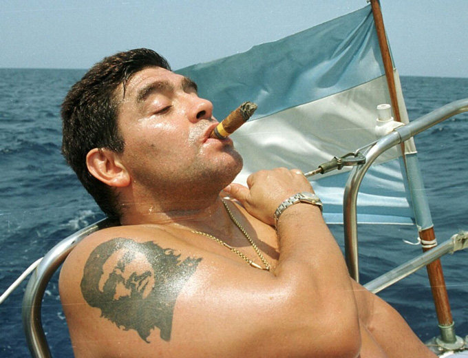 Cái chết của Maradona có nhiều bí ẩn