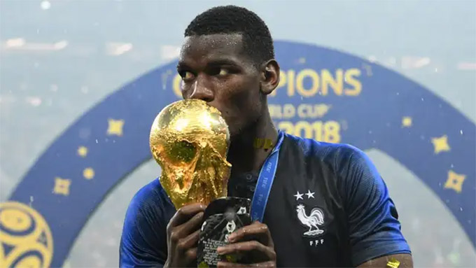 Pogba đang trong cảnh không CLB