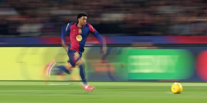 Balde có tốc độ xé gió