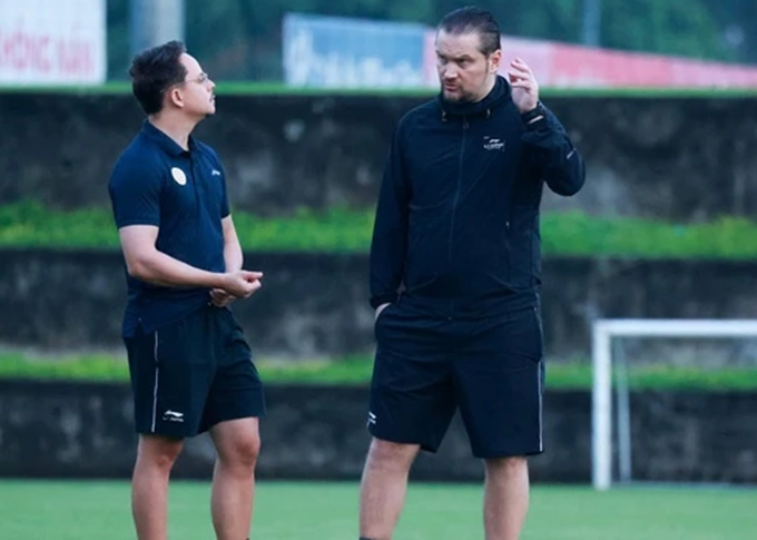 Nhà cầm quân Bulgaria sẽ dẫn dắt đội bóng áo lính trong 6 vòng đấu còn lại tại V.League 2024/25
