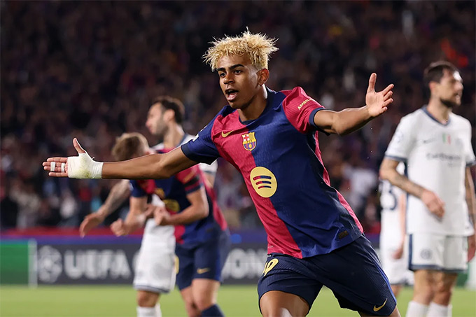 Yamal phá kỷ lục của Mbappe