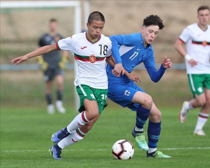 Chung Nguyen Do đã được ra sân ở các cấp độ trẻ của bóng đá Bulgaria