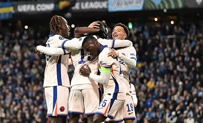 Chelsea dễ dàng giành chiến thắng