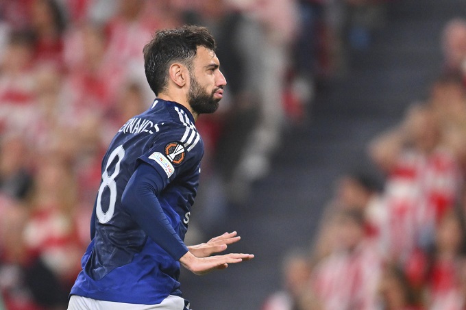 Bruno Fernandes thể hiện đúng vai trò đội trưởng MU