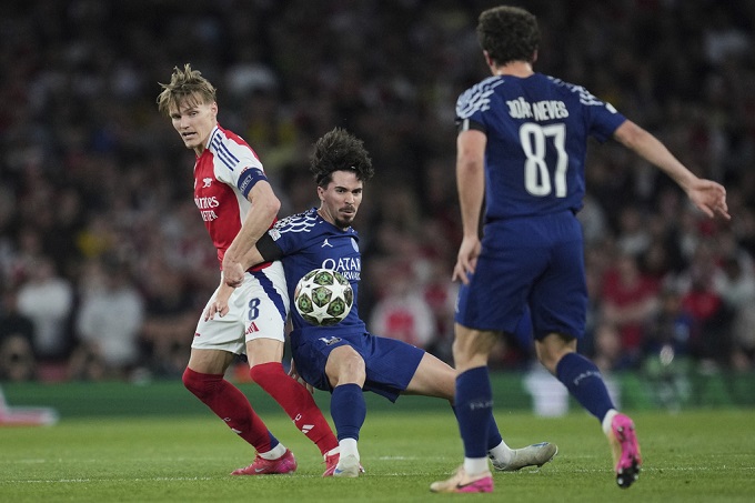 Odegaard phải trở lại quá vội vàng sau chấn thương