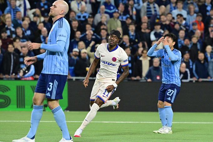 Các cầu thủ Djurgarden hoàn toàn bất lực trước dàn sao của Chelsea