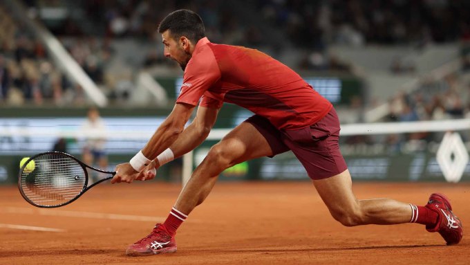Djokovic có nguy cơ văng top 8 ATP