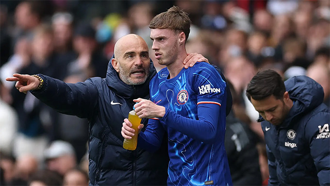 HLV Enzo Maresca xác nhận Chelsea sẽ xếp hàng chào đón tân vương Liverpool
