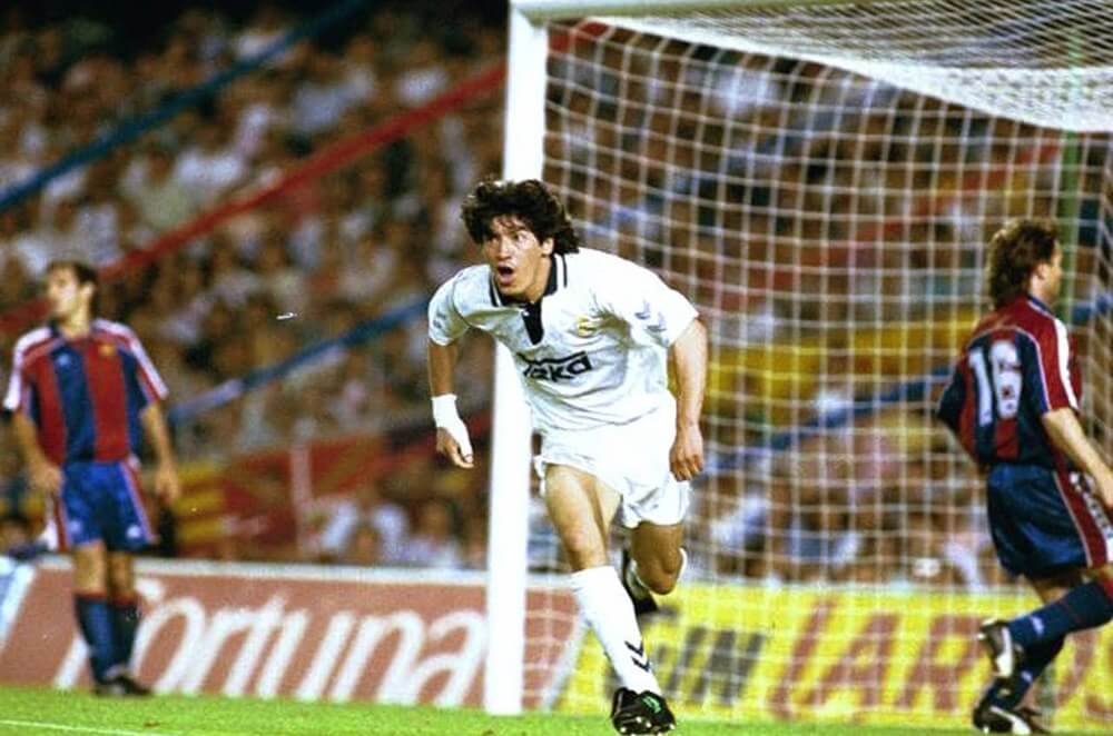 Zamorano ghi được 37 bàn thắng trong mùa giải ra mắt Real