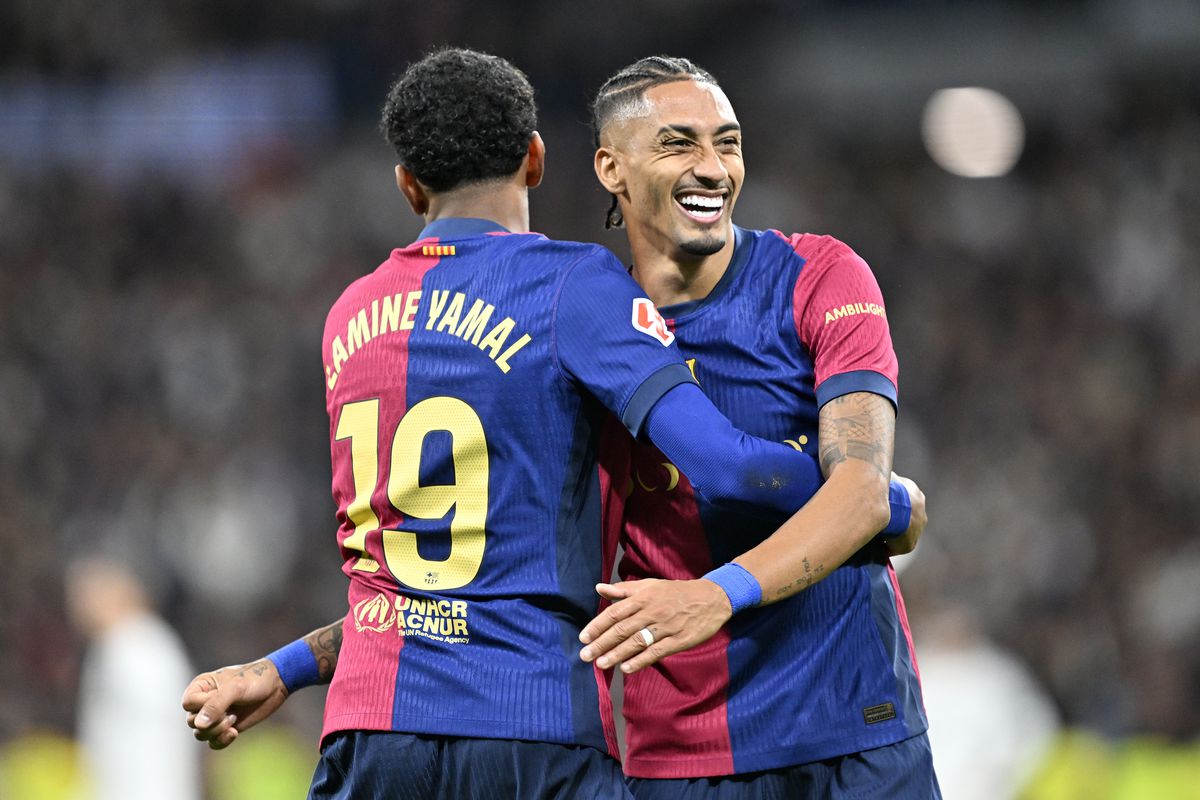 Yamal và Rafinha liên tục phải cày ải trong mùa giải này