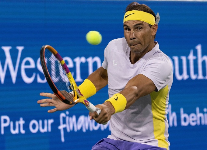 Rafael Nadal vừa bất ngờ bị tiến sĩ Jean-Pierre de Mondenard "đá xéo"