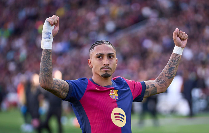 Raphinha bùng nổ tại Barca