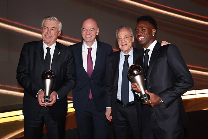 Chủ tịch Perez không còn tin tưởng ở Ancelotti sau khi Real Madrid bị Arsenal loại khỏi Champions League