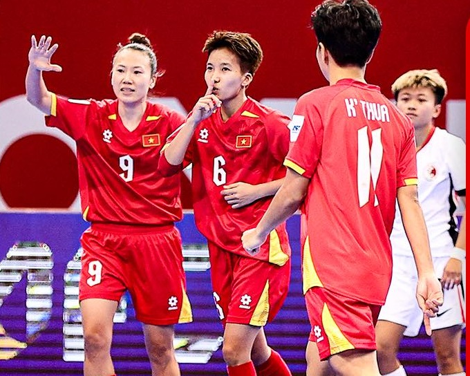 ĐT futsal nữ Việt Nam đã giành trọn 3 điểm trong ngày ra quân 