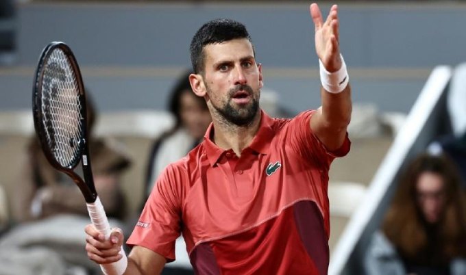 Cựu tay vợt Carlos Moya chỉ xếp Djokovic là ứng viên thứ 4 tại Roland Garros năm nay