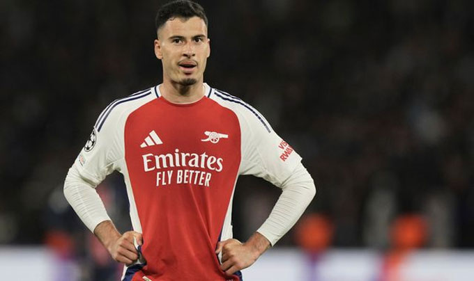 Martinelli thi đấu thất vọng trong cả 2 lượt trận với PSG