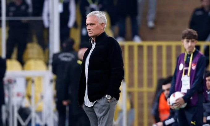 Fenerbahce đã quá ngán ngẩm Mourinho