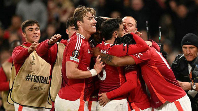 MU vào chung kết Europa League