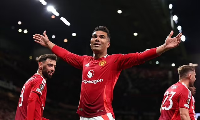 Casemiro tiếp tục phong độ cao với một bàn thắng