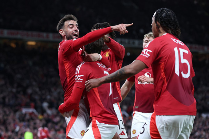 MU đã vào chung kết Europa League