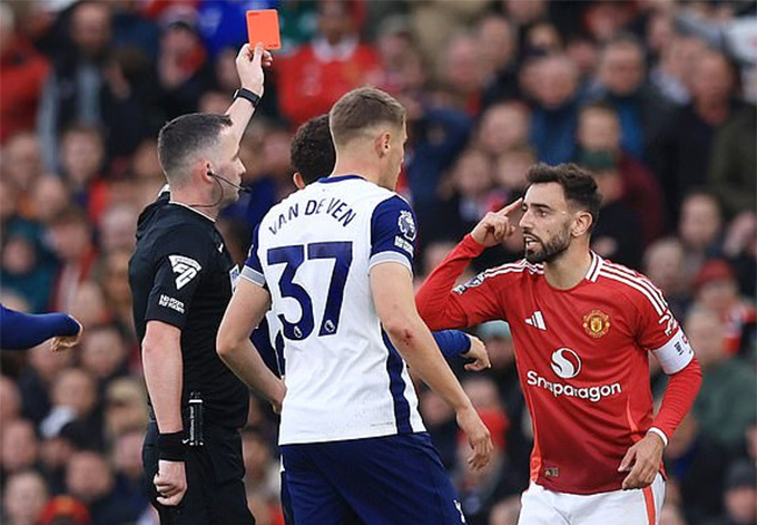 Bruno từng nhận thẻ đỏ trong trận đấu với Tottenham