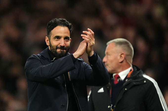 Amorim chứng tỏ tài cầm quân xuất sắc tại Europa League