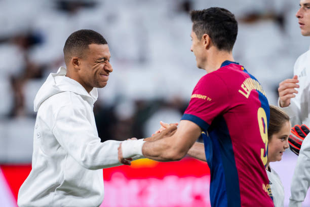 Mbappe và Lewy sẽ so tài ở trận Kinh điển sắp tới?