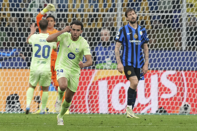 Hậu vệ phải bất đắc dĩ của Barca vừa chơi tuyệt hay trước Inter.