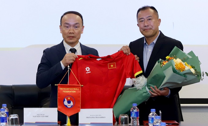 HLV Okiyama Masahiko sẽ dẫn dắt U19 nữ Việt Nam tại giải U19 nữ Đông Nam Á 2025