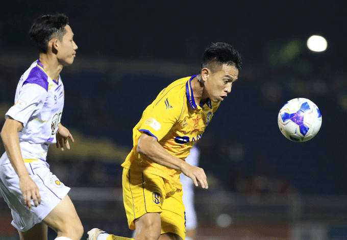Sau trận thua 1-2 trước Hà Nội, SLNA đối mặt với rất nhiều hiểm nguy
