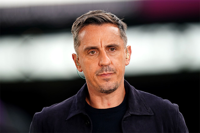 Neville dự đoán MU sẽ thua Tottenham ở chung kết Europa League