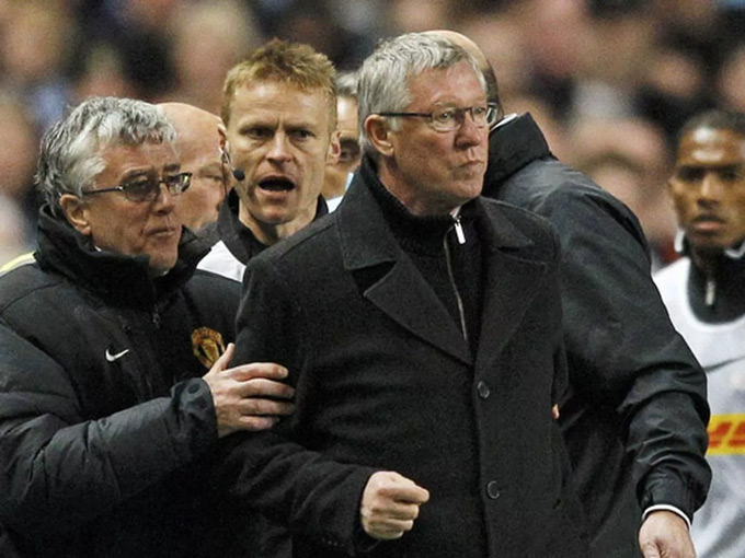 Sir Alex từng là một HLV nóng tính