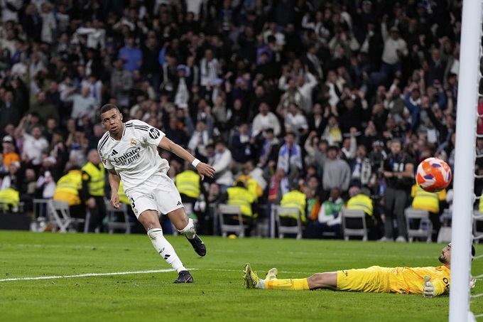 Mbappe không thể ngừng ghi bàn