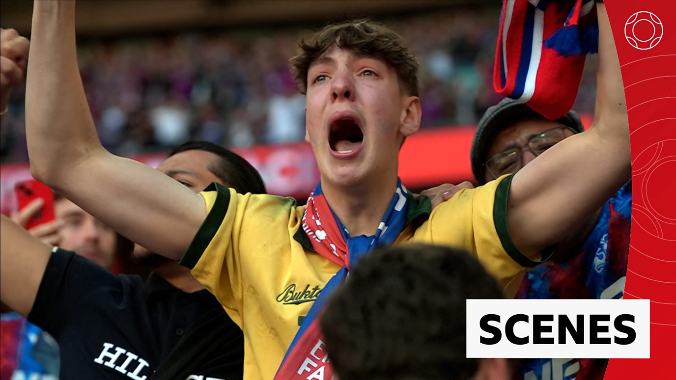 Palace rất vui bởi đã xóa tan nỗi đau khi thua ở 2 trận chung kết FA Cup trước MU vào năm 1990 và 2016