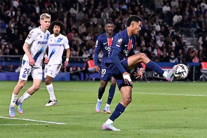 PSG thắng Auxerre 3-1 ở trận đấu cuối cùng của Ligue 1
