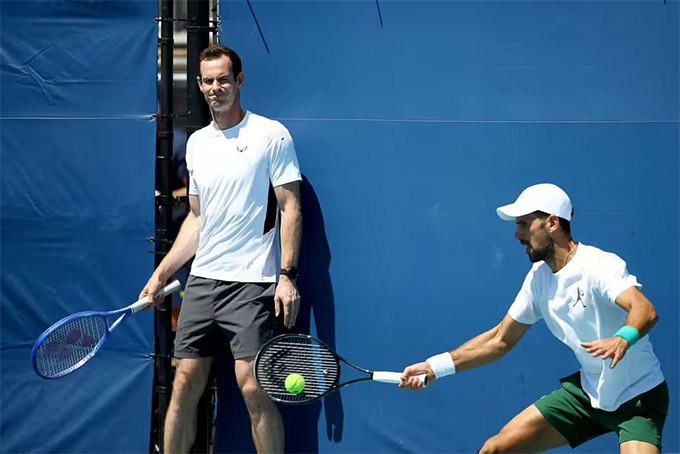Novak Djokovic và Andy Murray dừng hợp tác chỉ sau nửa năm