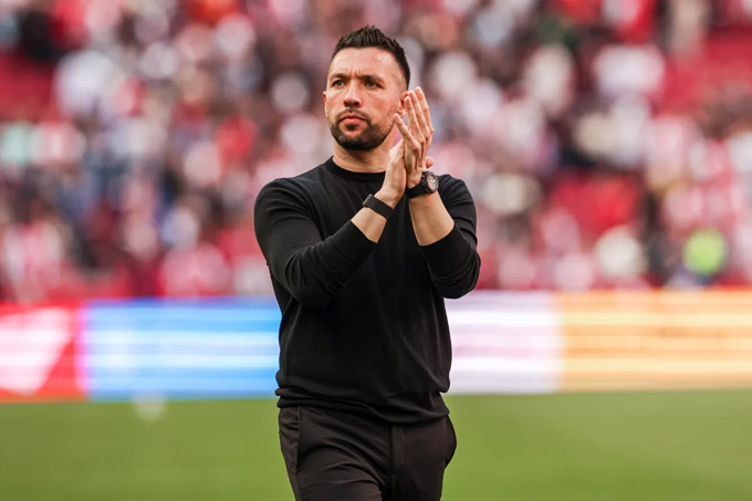 Francesco Farioli đang là ứng viên sáng giá
