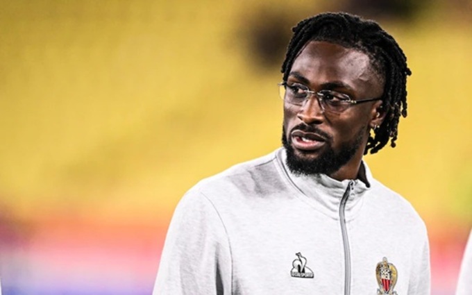 Có tới 8 đội bóng ở Premier League đang theo đuổi Evann Guessand