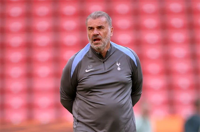 Tottenham của HLV Postecoglou hiện xếp tận vị trí thứ 17 ở Premier League