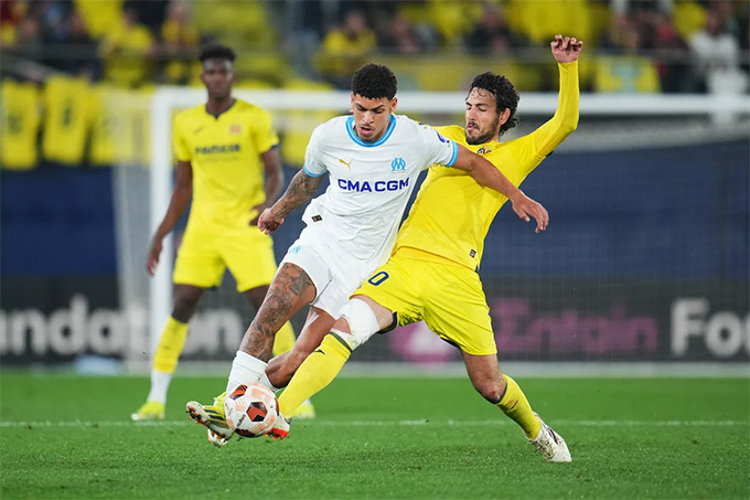 Mùa này, anh đóng góp công lớn vào ngôi á quân của Marseille